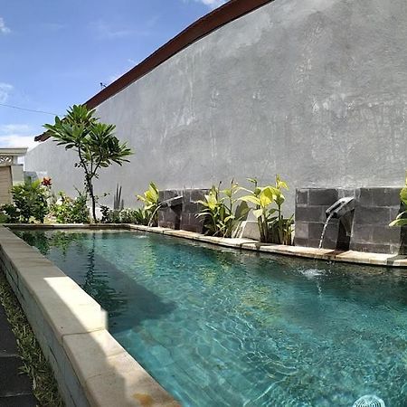 Villa Santika Banjar  Eksteriør bilde