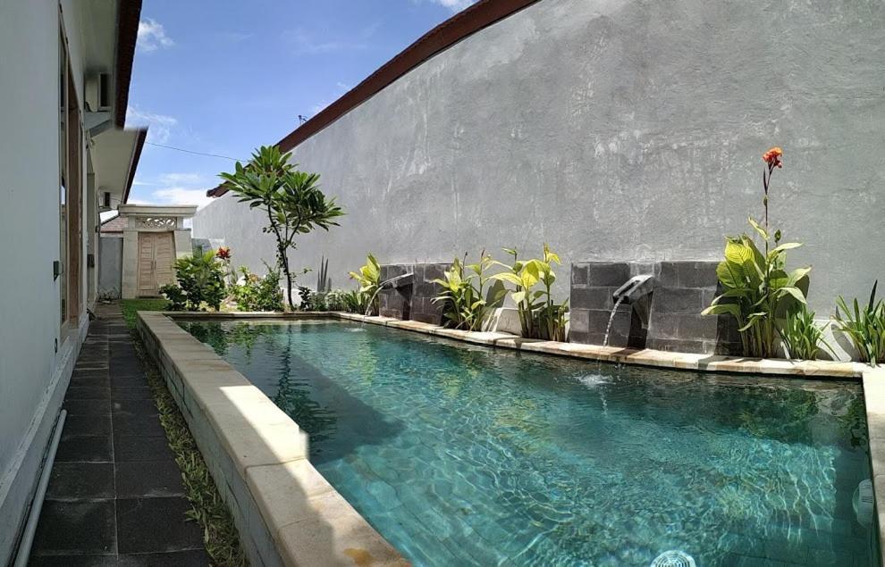 Villa Santika Banjar  Eksteriør bilde